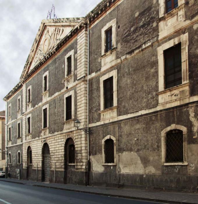 Mansarda In Palazzo D'Epoca Apartment Catania Exterior photo